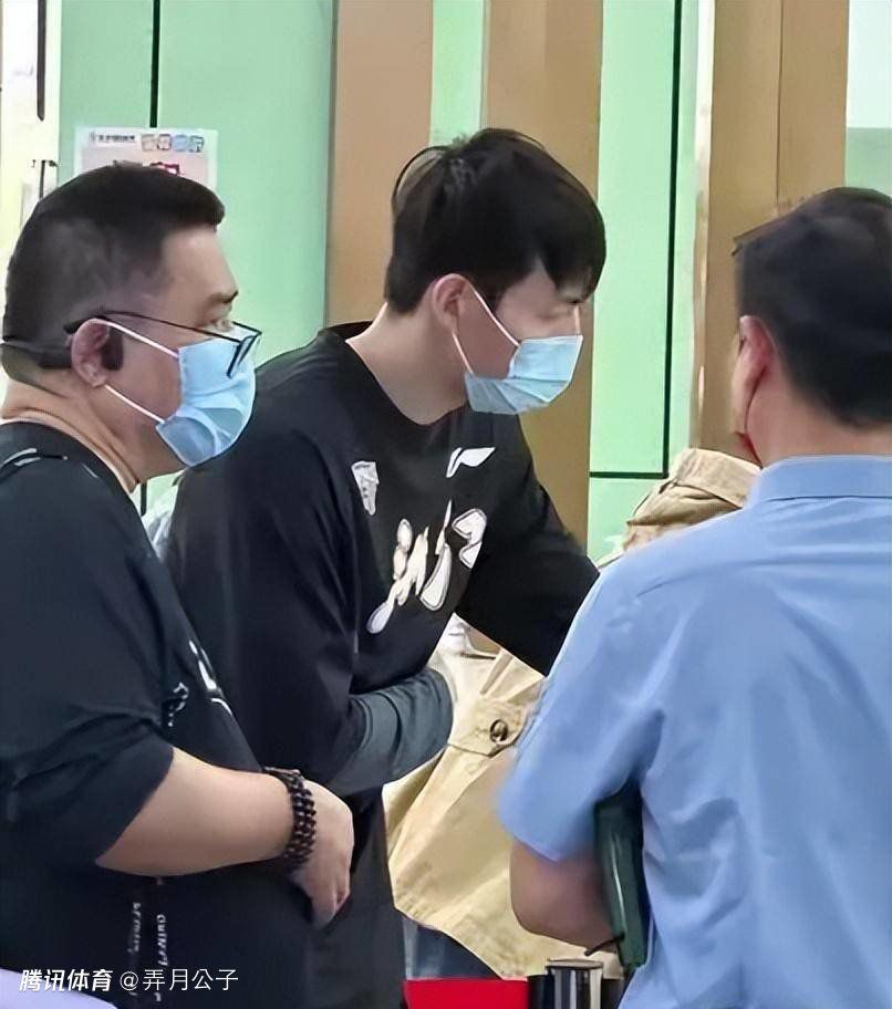 值得一提的是，在影片中饰演朱砂的;元气小花汤敏与;牧野诡事系列IP颇有缘分，她曾在《牧野诡事之神仙眼》中饰演女主小熊，最终取得了线上观看量4000万，票房分账破千万的佳绩